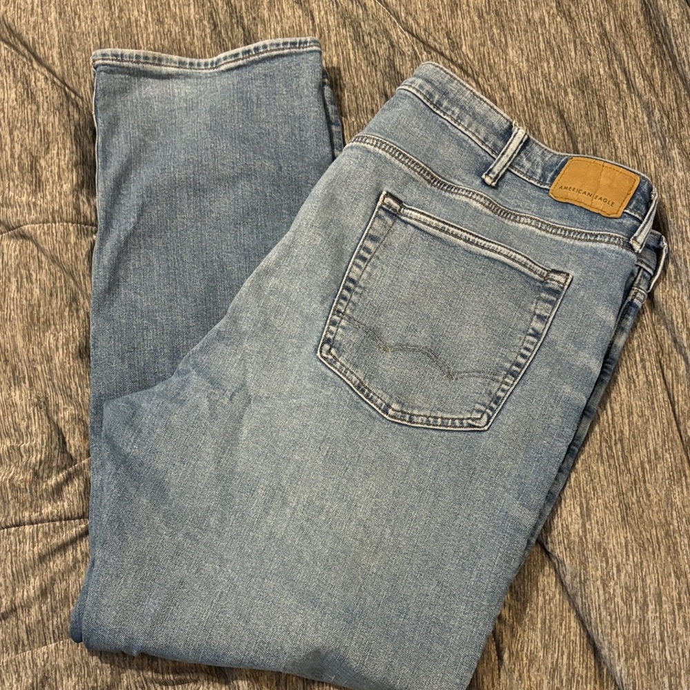 American Eagle Outfitters Light Blue Straight Jeans